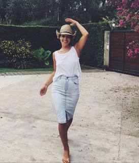 Agustina Cherri feet photo 5
