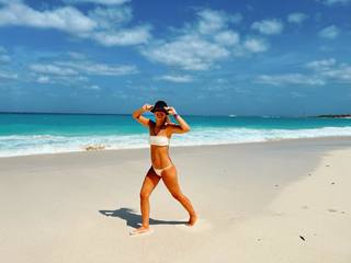 Agustina Cherri feet photo 13