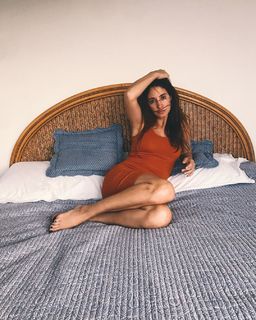 Agustina Córdova feet photo 4