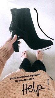 Agustina Córdova feet photo 18