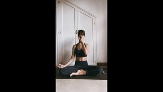 Agustina Córdova feet photo 1