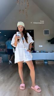 Agustina Palma feet photo 1