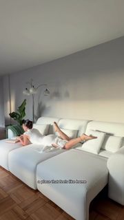 Agustina Palma feet photo 4