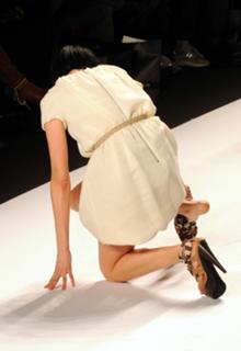 Agyness Deyn feet photo 12