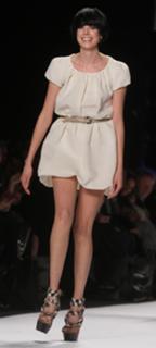 Agyness Deyn feet photo 11