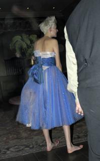 Agyness Deyn feet photo 3
