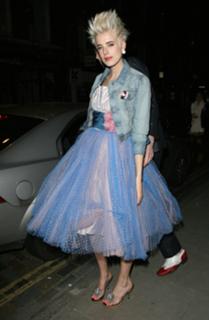 Agyness Deyn feet photo 1