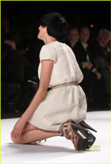 Agyness Deyn feet photo 11