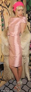 Agyness Deyn feet photo 8