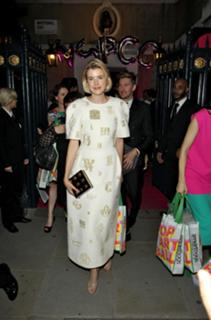 Agyness Deyn feet photo 17