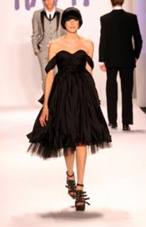 Agyness Deyn feet photo 10