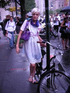 Agyness Deyn feet photo 4