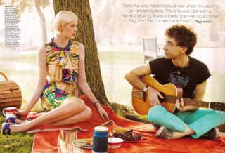 Agyness Deyn feet photo 3