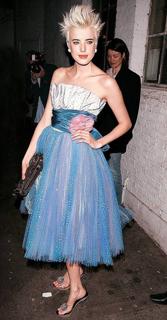 Agyness Deyn feet photo 2