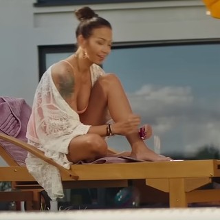 Agáta Pracharová feet photo 11