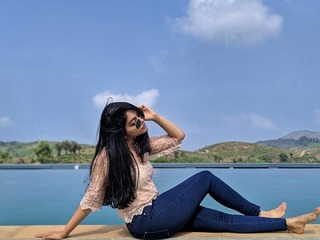 Ahaana Krishna feet photo 12