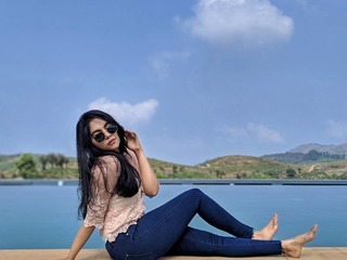 Ahaana Krishna feet photo 11
