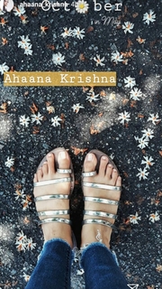 Ahaana Krishna feet photo 7