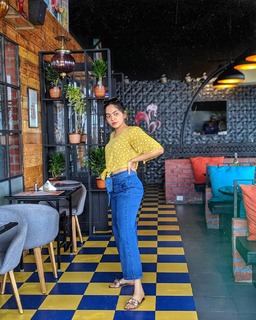 Ahaana Krishna feet photo 3