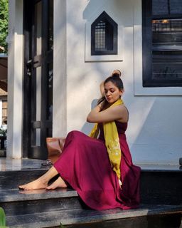 Ahaana Krishna feet photo 7