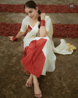 Ahaana Krishna feet photo 2