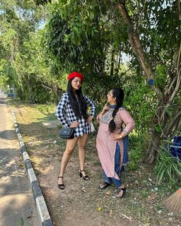 Ahaana Krishna feet photo 14