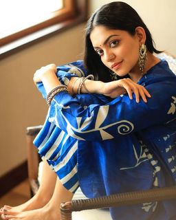 Ahaana Krishna feet photo 12
