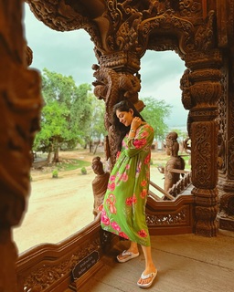Ahaana Krishna feet photo 14