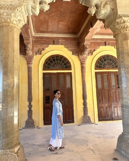 Ahaana Krishna feet photo 18
