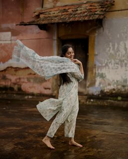 Ahaana Krishna feet photo 15