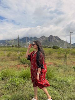 Ahaana Krishna feet photo 2
