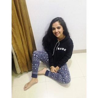 Ahsaas Channa feet photo 3