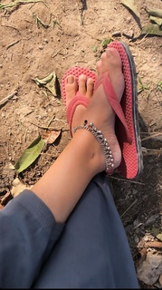 Ahsaas Channa feet photo 1