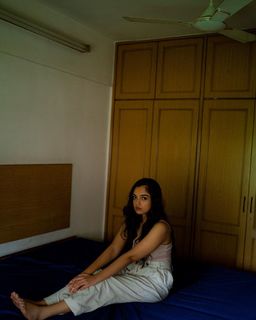 Ahsaas Channa feet photo 9