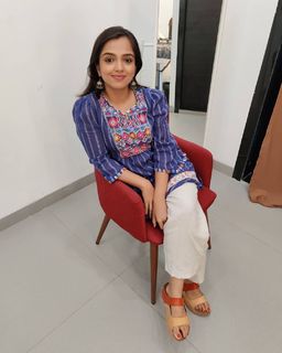 Ahsaas Channa feet photo 17