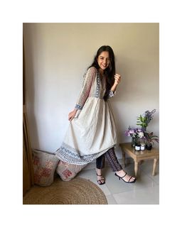 Ahsaas Channa feet photo 14