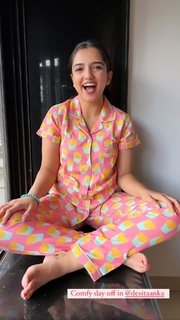 Ahsaas Channa feet photo 15
