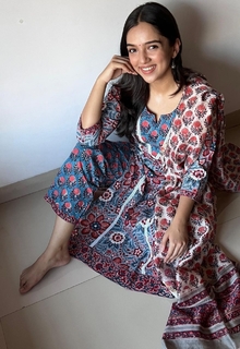 Ahsaas Channa feet photo 7