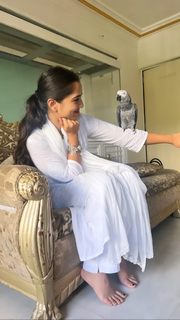 Ahsaas Channa feet photo 1