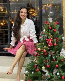 Ahsaas Channa feet photo 18
