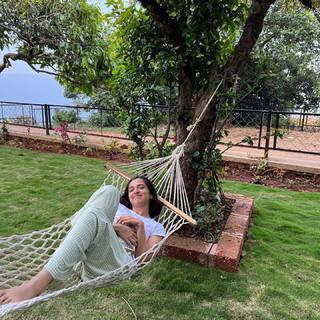 Ahsaas Channa feet photo 15