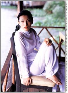 Ai Katô feet photo 1