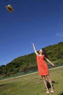 Ai Shinozaki feet photo thumbnail