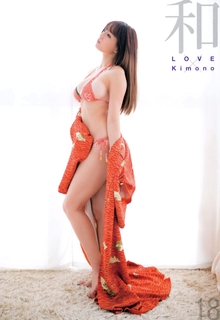 Ai Shinozaki feet photo thumbnail
