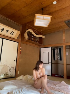 Ai Shinozaki feet photo thumbnail