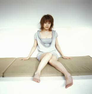 Ai Takahashi feet photo 3