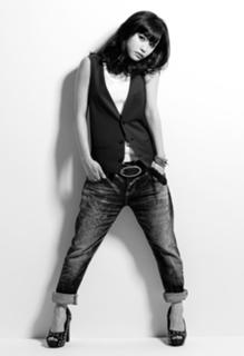 Ai Takahashi feet photo 4