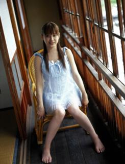 Ai Takahashi feet photo 8