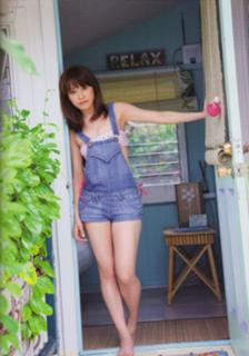 Ai Takahashi feet photo 12