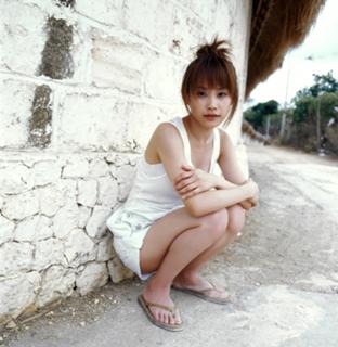 Ai Takahashi feet photo 3